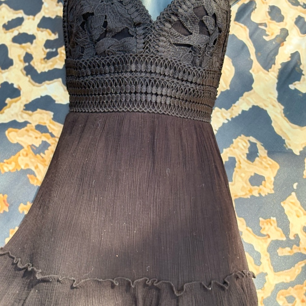 Love Tree Black Lace Maxi Dress